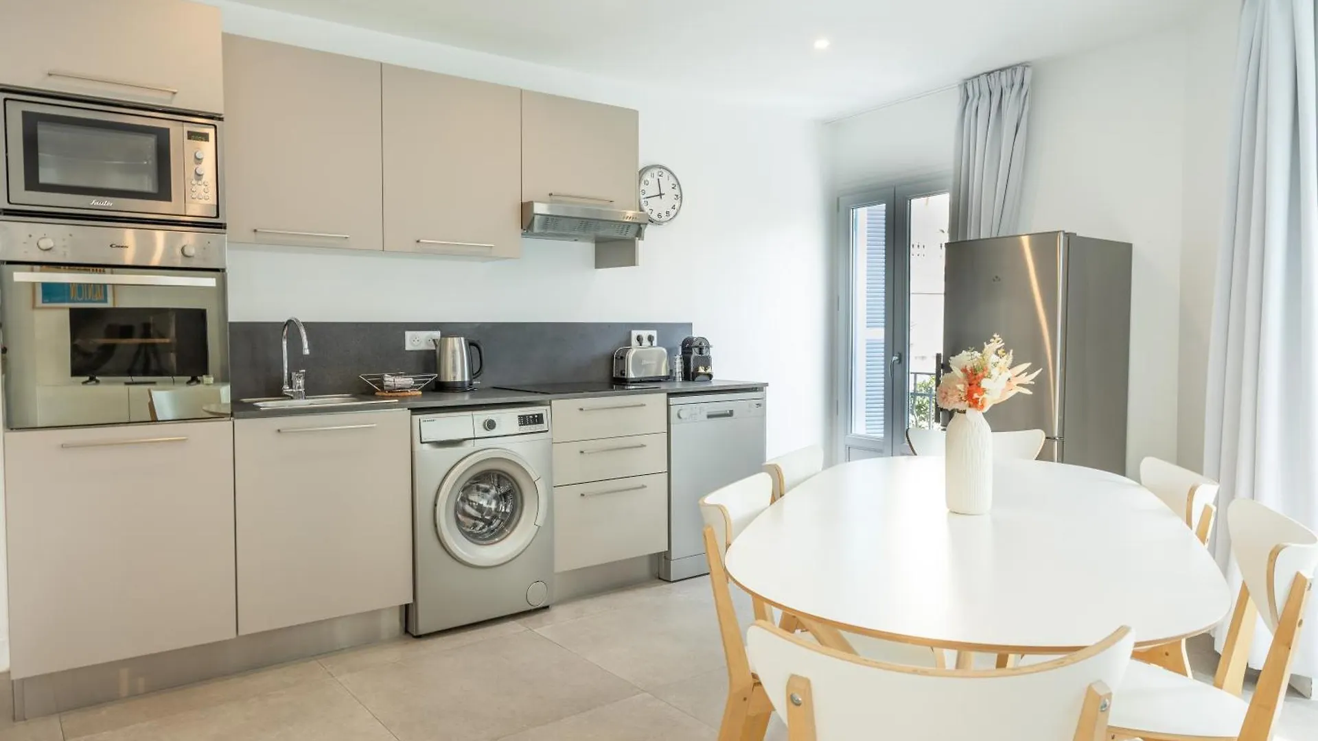 아파트 Republique Appartements 멍똥 프랑스